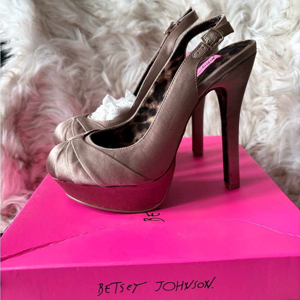 Betsey Johnson Zelle’s Nude Satin Platform Heels